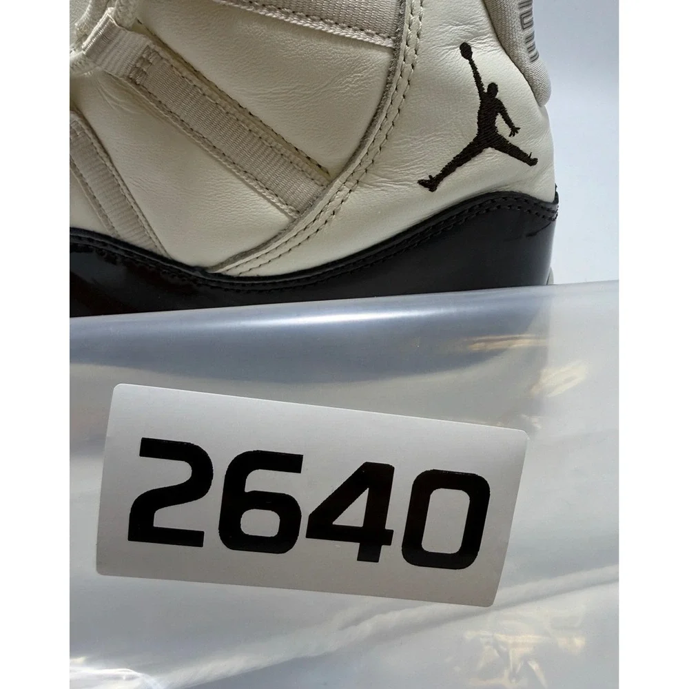 Nike Air Jordan 11 Retro Concord White Black Men's 9.5 OG Patent Leather